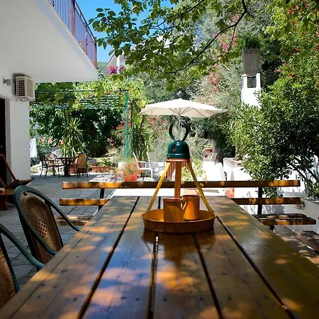 Anna * Megali Ammos (Skiathos)