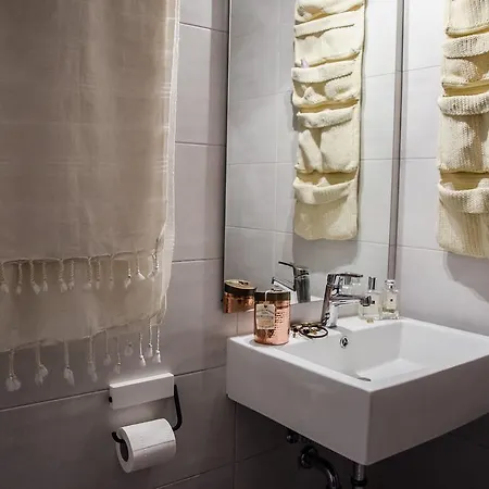 Anna Мегали-Аммос