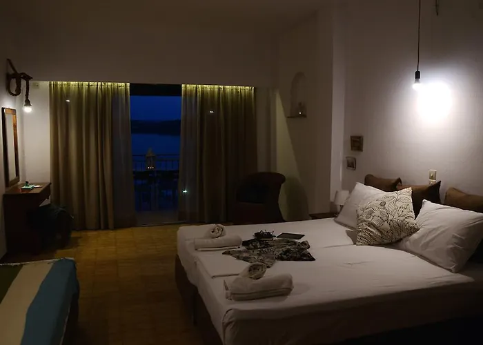 Anna * Megali Ammos (Skiathos)